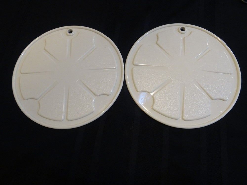 Pfaltzgraff Tea Rose Melamine Kettle Rests TWO by Fleetware Tea Rose Pattern