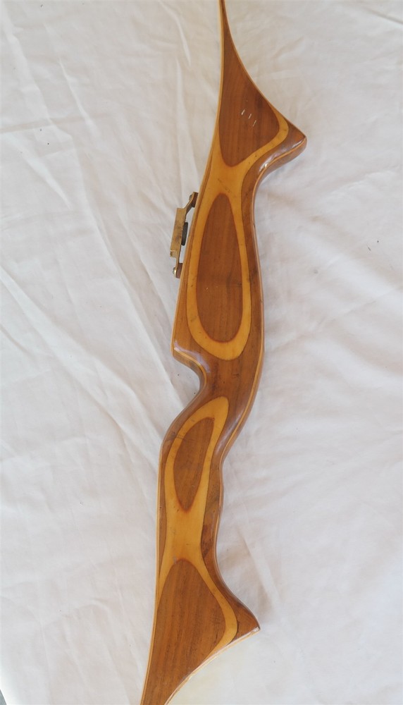 Vtg York Archery Recurve bow 46 Pound pull RH Nice
