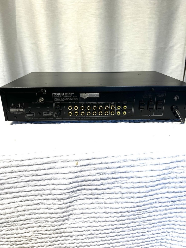 Yamahe CX-630 Preamplifier