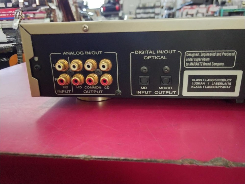 JUNK Marantz CM6001 CD/MD Combination Player Silver