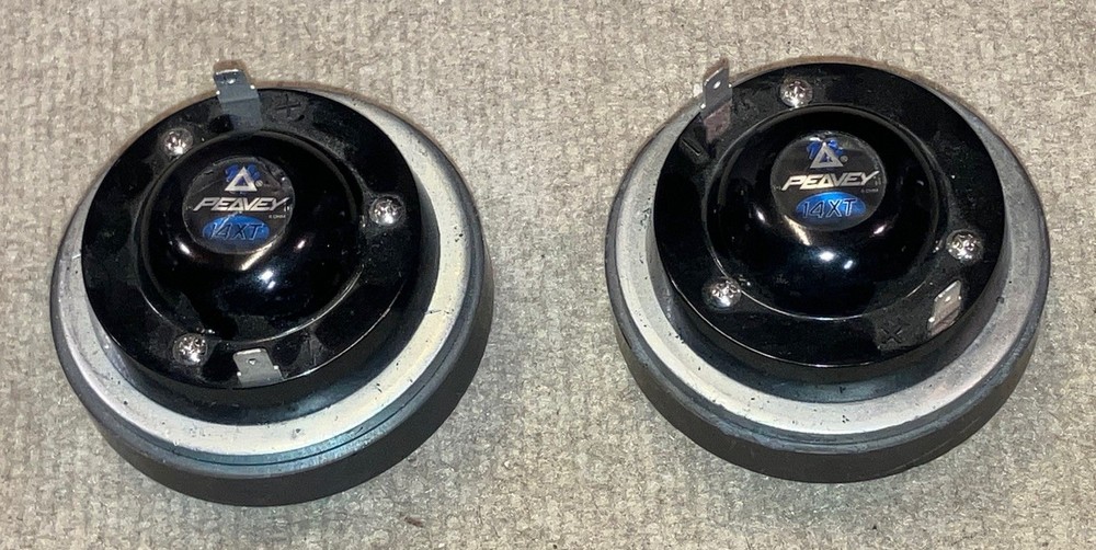 2 Pcs Compression Driver Peavey 14XT 8 OHMS.