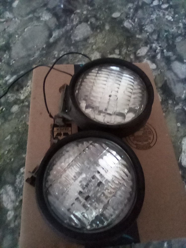 2 Vintage GROTE 6493 Tractor Headlights