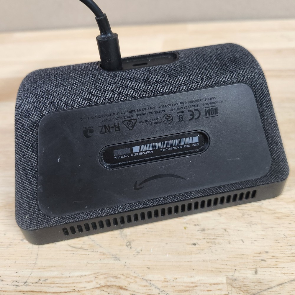 Amazon Echo Show 5 (2nd Gen) Smart Display Speaker Model C76N8S