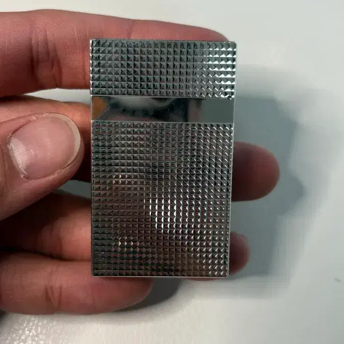 Ducourn Line 2 Diamond Head Lighter Authentic Sale