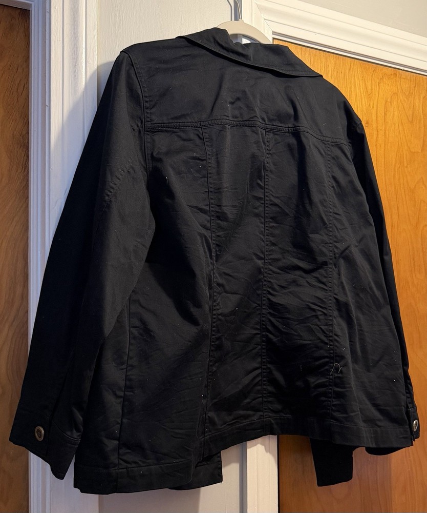 Black Utility Jacket with Front Pockets - Women's Lightweight EUC