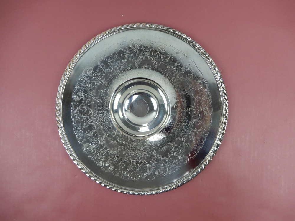 International Silver company Silverplate Chip and Dip Tray and Bowl