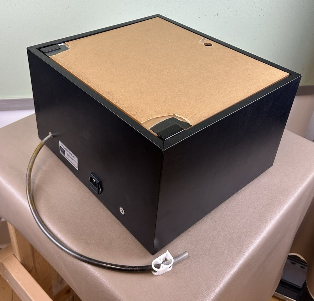 VPI HW 16.5 RECORD CLEANER BOX COOL