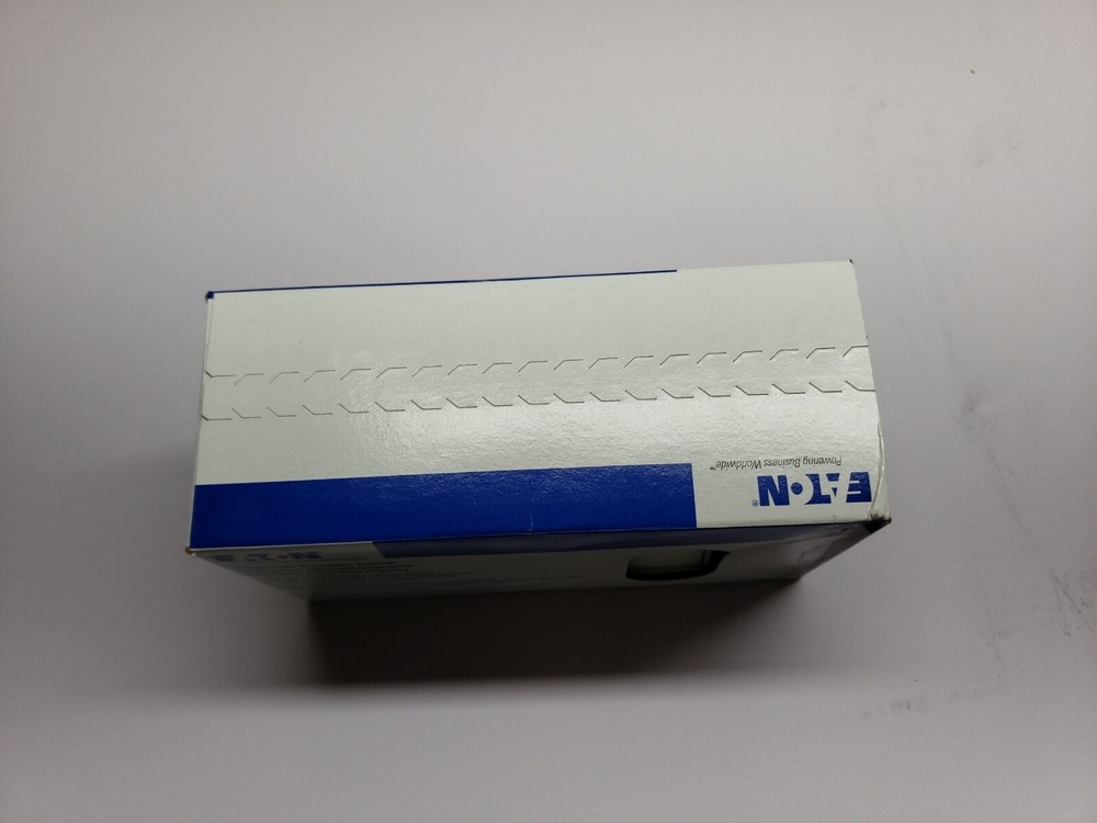Eaton 7501-9W Single Pole Decorator Switch Qty 10