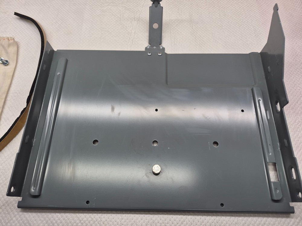 SCHNIEDER / SQUARE D Model 6 MCC Midshelf Support Unit With Hardware