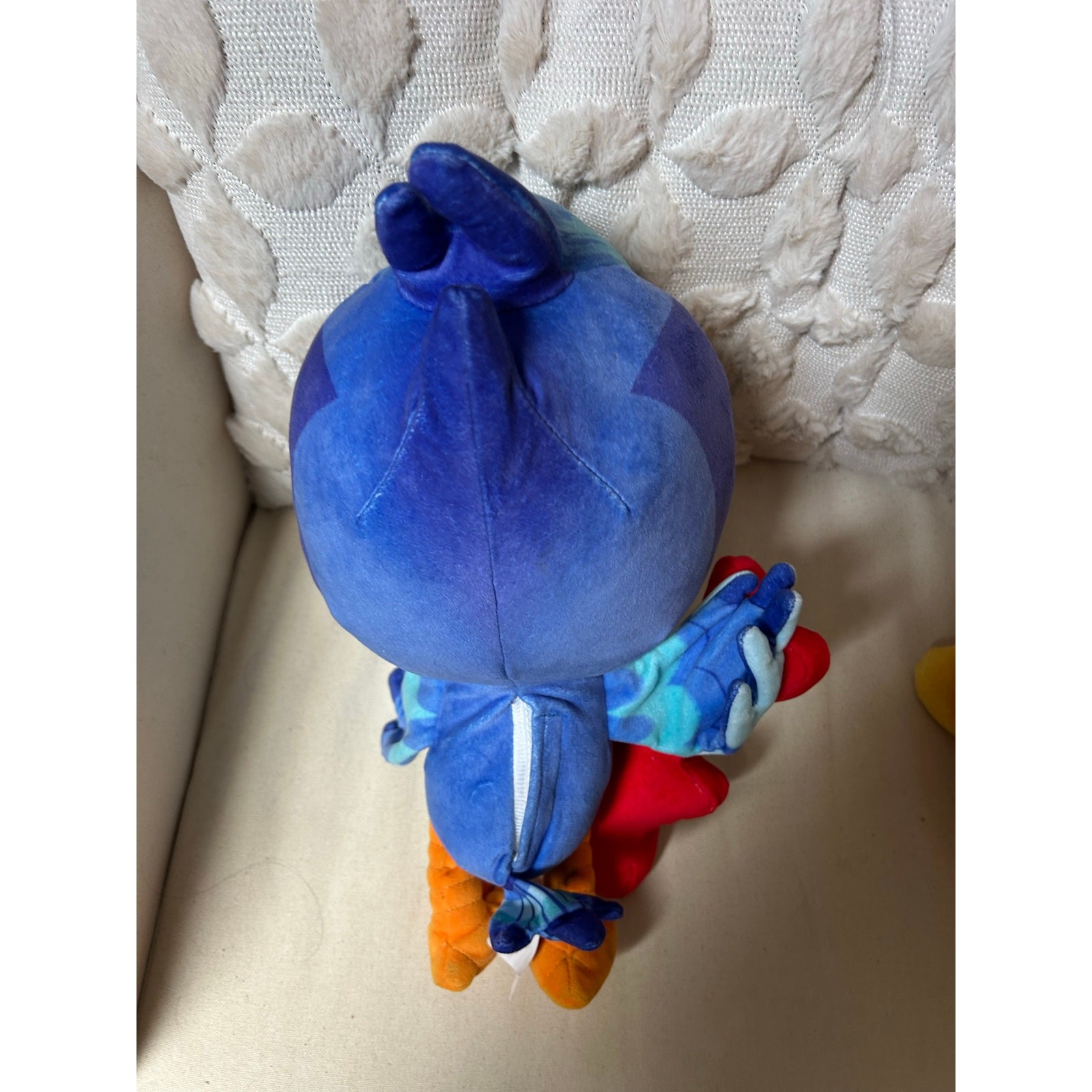 Lot of 2 stuffed plushes