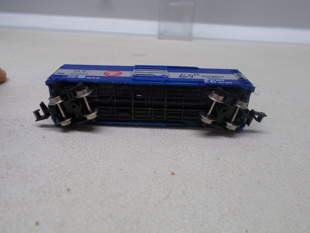M.P.-EAGLE-40' BOXCAR #121022 ~N SCALE