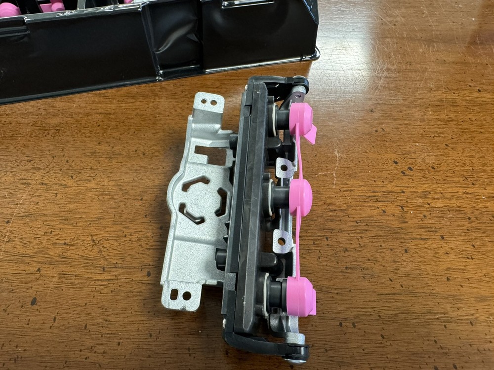 OEM 2017-2024 TESLA MODEL 3 Front Camera Windshield mount 1143746-00-D