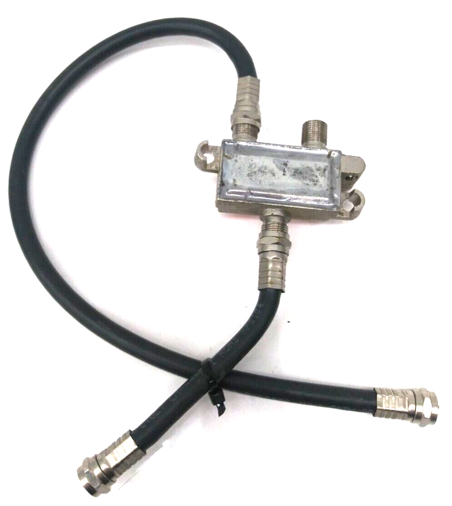 HOLLAND ELECTRONICS 2-WAY SPLITTER HFS-2 W/ COAX CABLES
