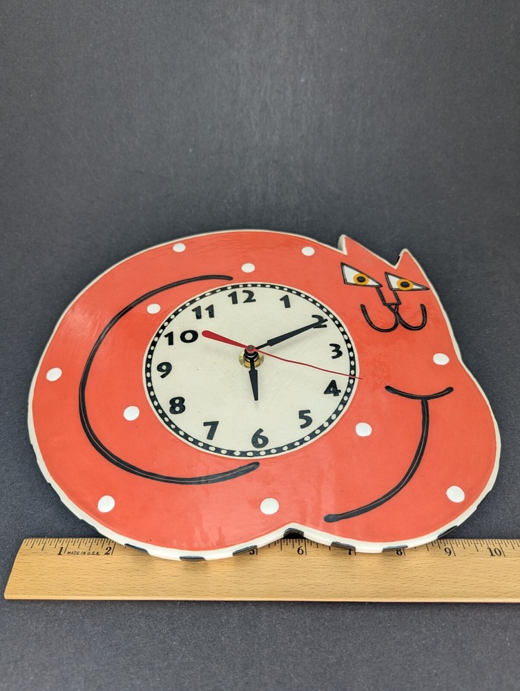 Alison Palmer Signed Smiling Cat Wall Clock Pottery Ceramic Orange