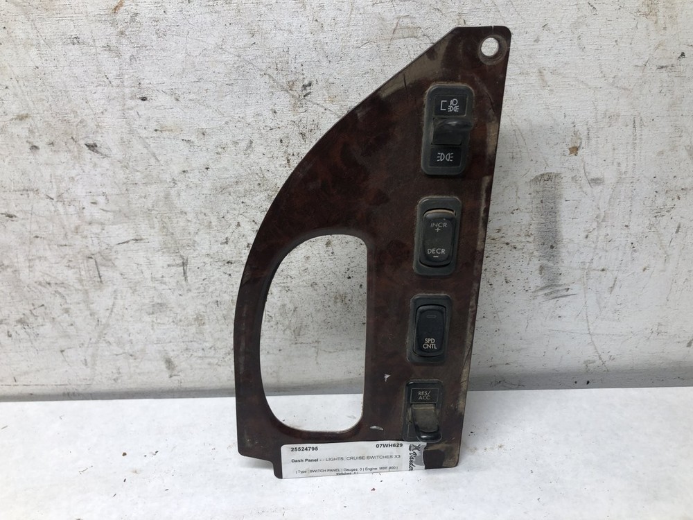 Freightliner M2 106 SWITCH Dash Panel - Used | P/N NA