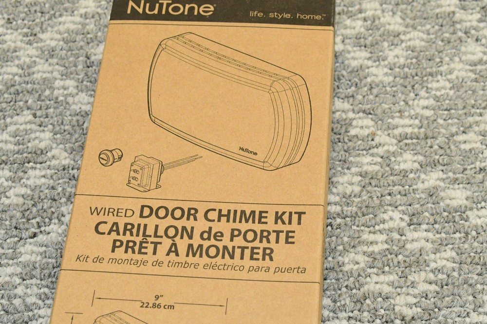 Broan-NuTone Chime w/ Lighted Pushbutton Round + Standard Transformer (BK144LCL)