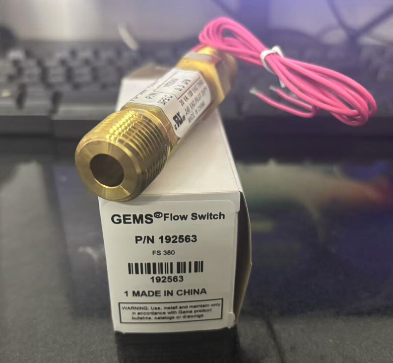 1pcs FS380 192563 Flow Switch