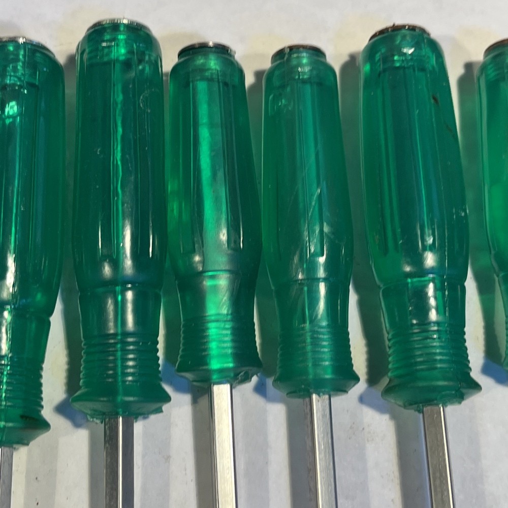 9 Mechanic Screwdrivers