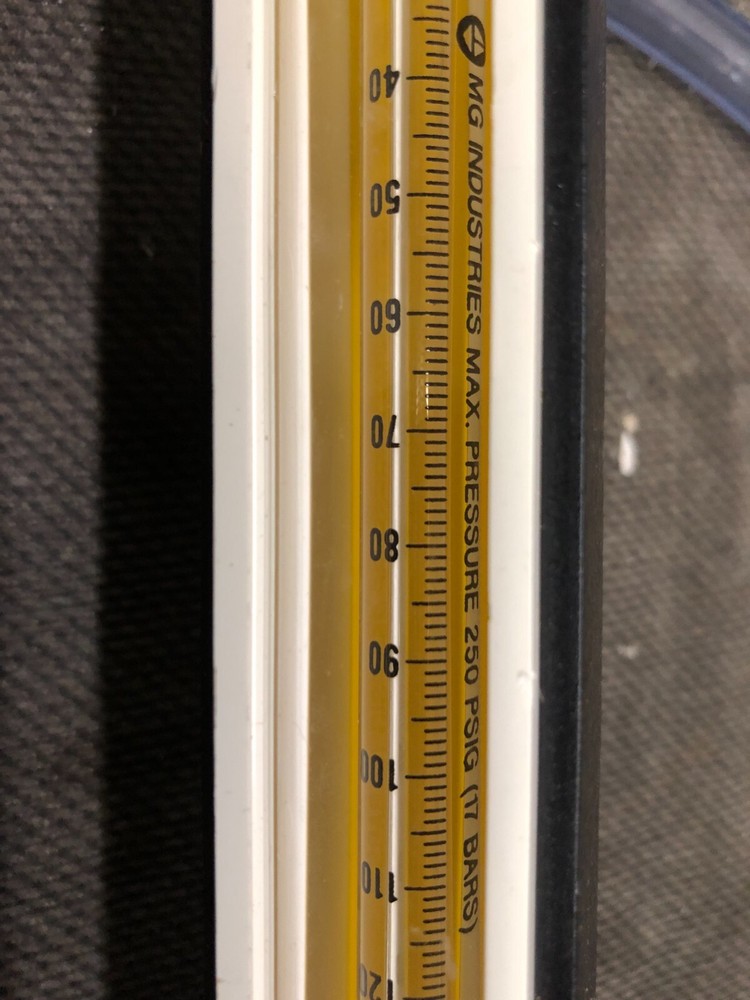 MG Industries Flow Meter 0-150, Max 250 PSIG