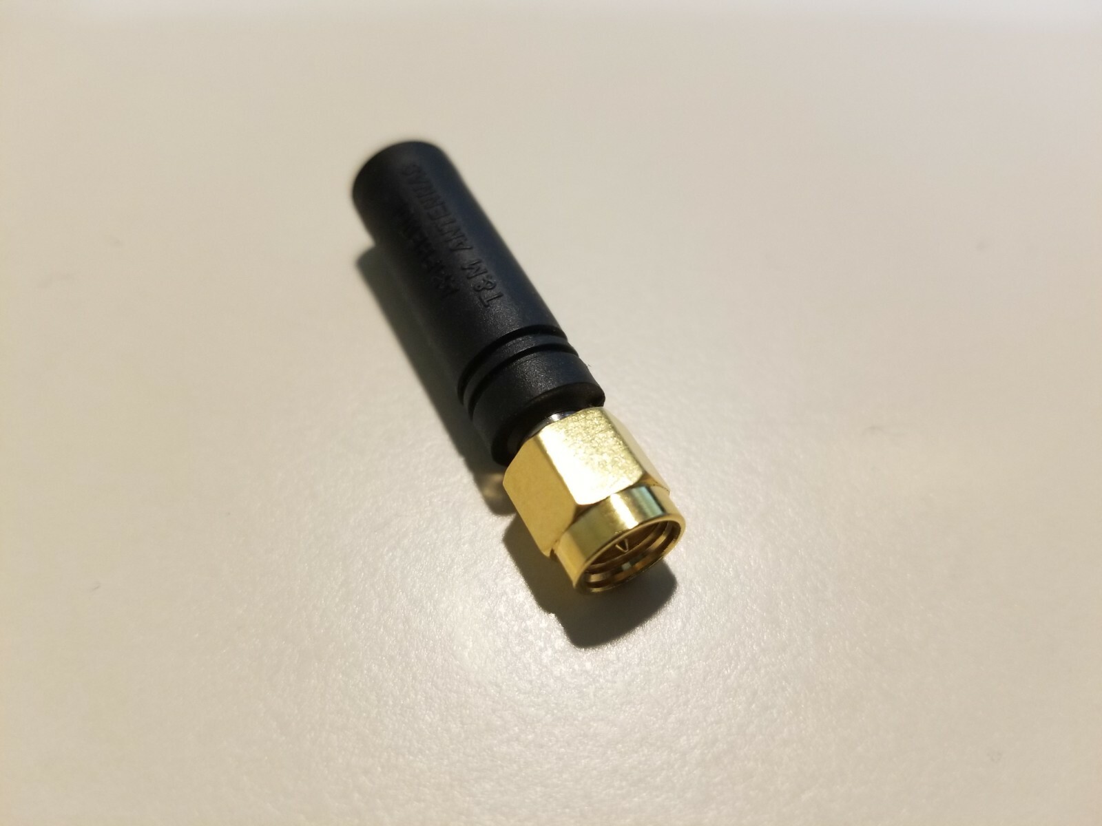 Amphenol 9000258 2.4GHz SMA Bluetooth Antenna