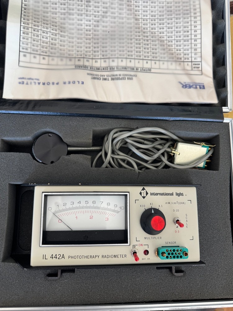 UV A Meter by International Light Model IL 442A with cable and sensor.