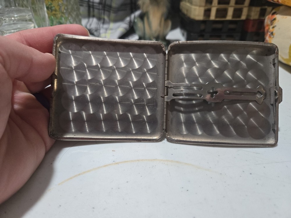 vintage Hinged cigarette holder