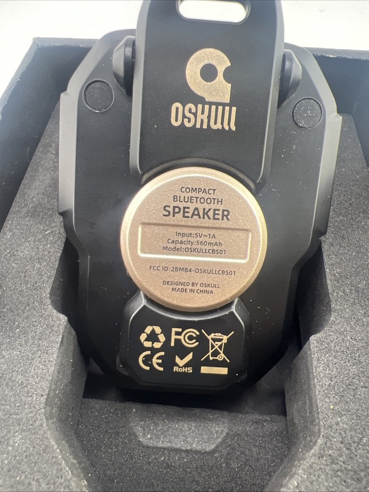OSKULL Compact Bluetooth Wearable Waterproof Speaker OSKULLCBS01