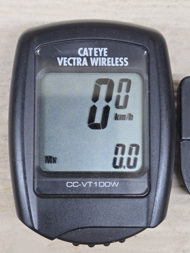 Cateye Vectra Wireless Bicycle Computer CC-VT100W Computer Only Ships Free Quick