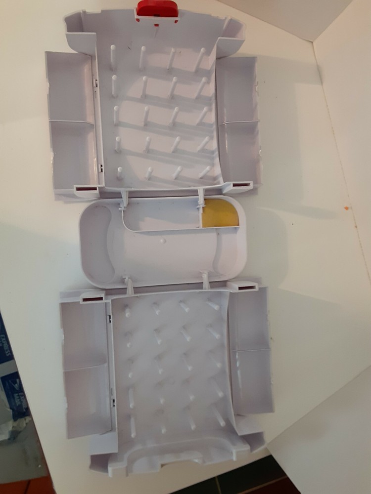 Pre-owned Singer Sew Essentials Storage System. Please Read Description