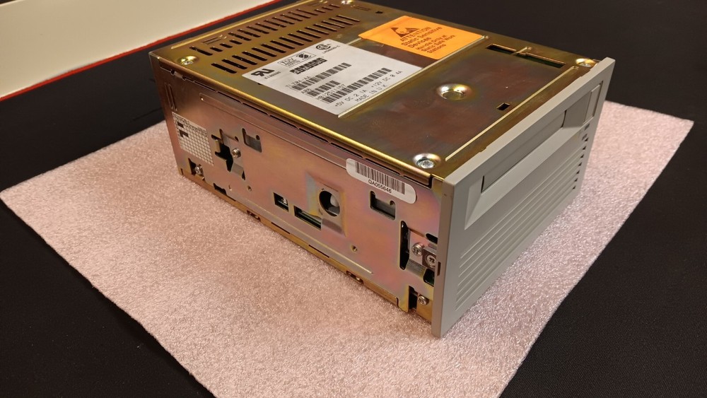 DEC TLZ04- AA DDS1 4MM Tape Drive