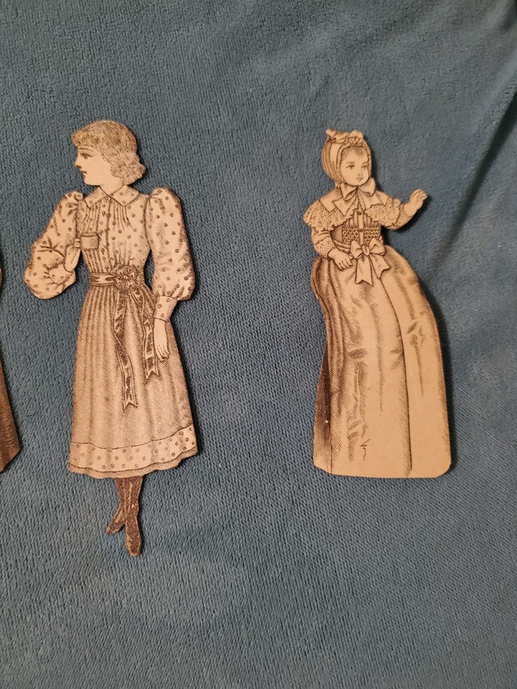 Victorian Paper Dolls Newspaper Cut Out
