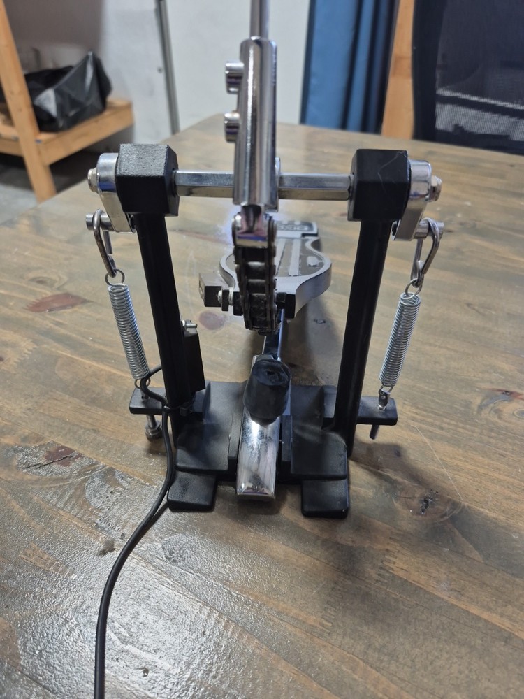 Dixon Drum Pedal Single Chain.missing One Bolt See Pic
