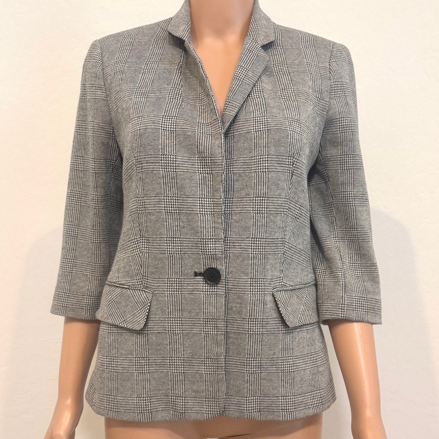 Express medium 1 button front fitted 1/2 sleeve blazer jacket C2 3322