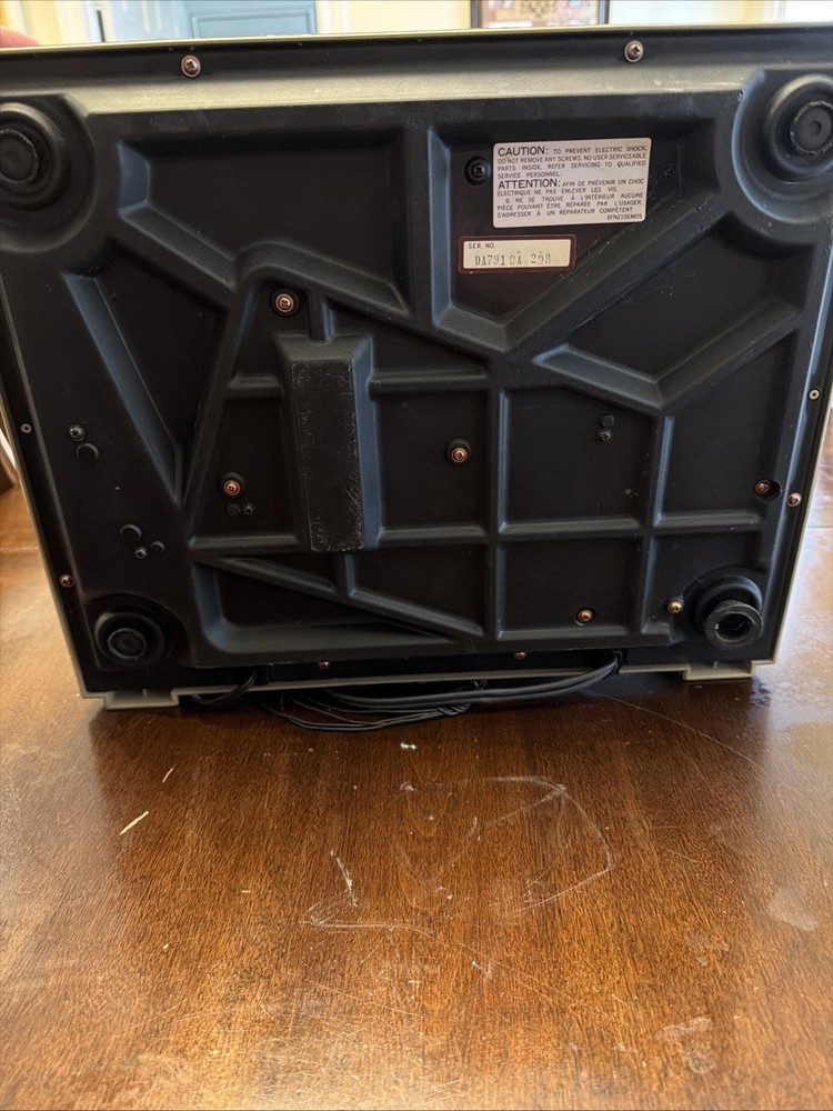 Technics SL-1950 Automatic Direct Drive Turntable Record Player Powers On