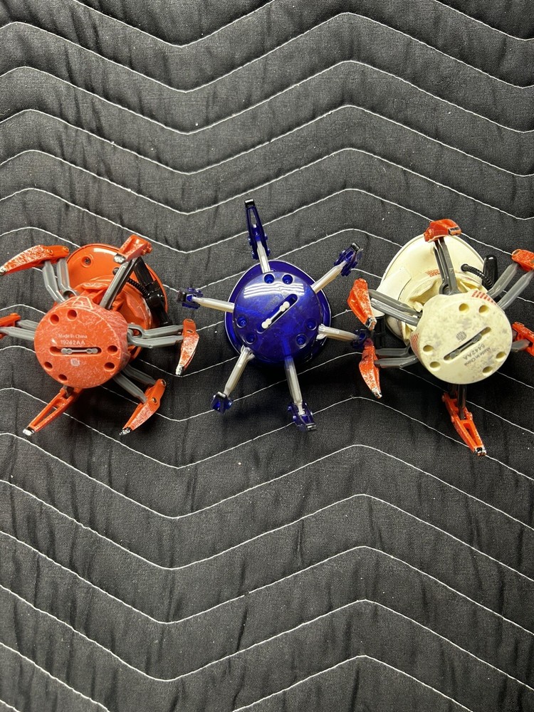 3 HEXBUG Battleground Spiders Fighting Micro Robots w/o Remotes. Untested