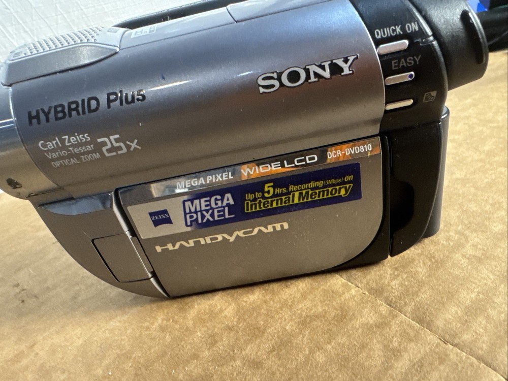 Sony Handycam DCR-DVD650 Camcorder – Untested