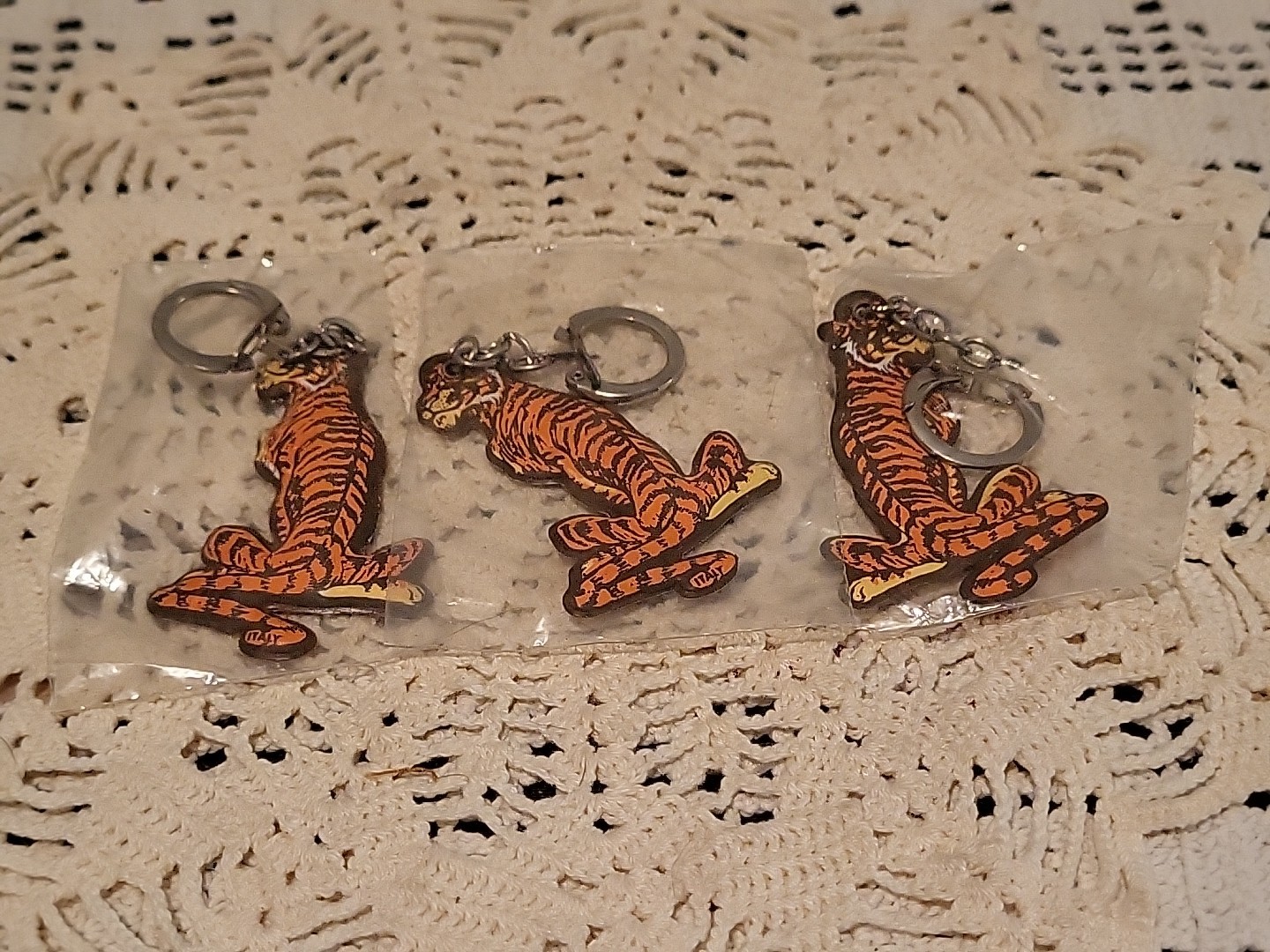 Vtg Esso Exxon Tiger in your Tank Keychains Advertising Sealed New Old Stock