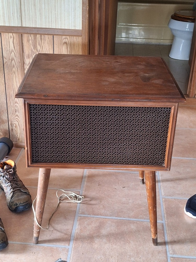 Victrola Antique Record Player