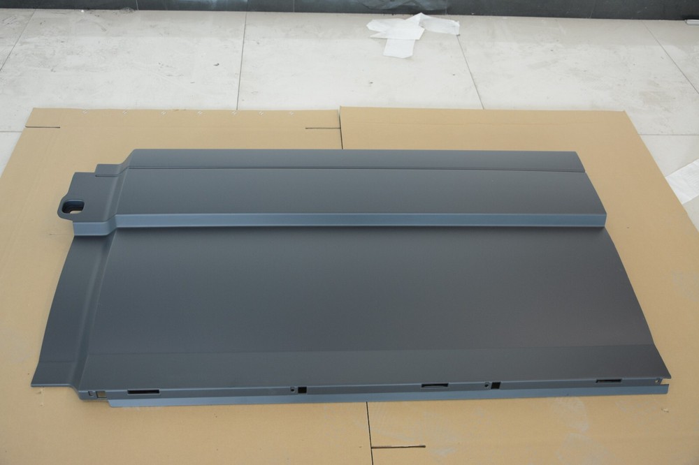 Volvo VNL Center Fairing Panel Left Driver Side 2004-2017