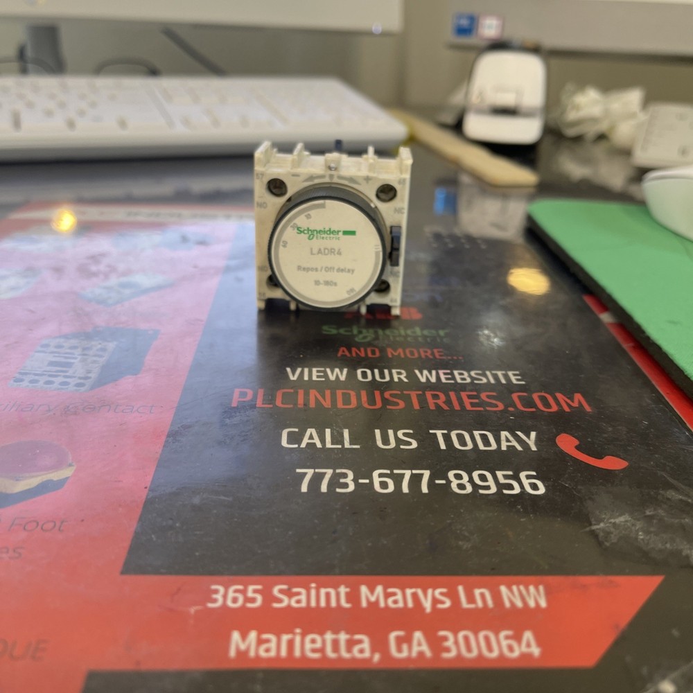 TIMER SCHNEIDER. LADR4.