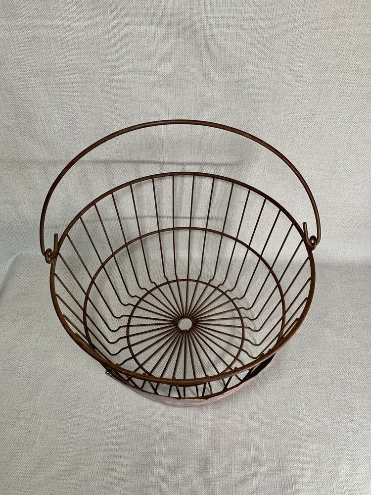 Large Round Primitive Rustic Egg Harvest Gathering Wire Basket With Bail Handle