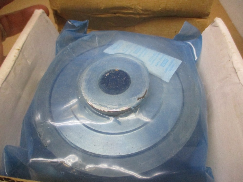 WILSON 471138 LARGE GUIDE ROLLER