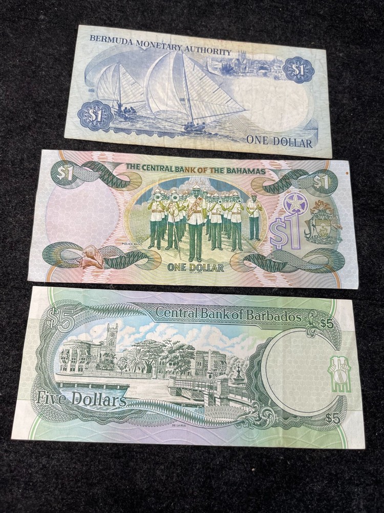 Carribean Countries 3 Banknotes Lot Great Condition