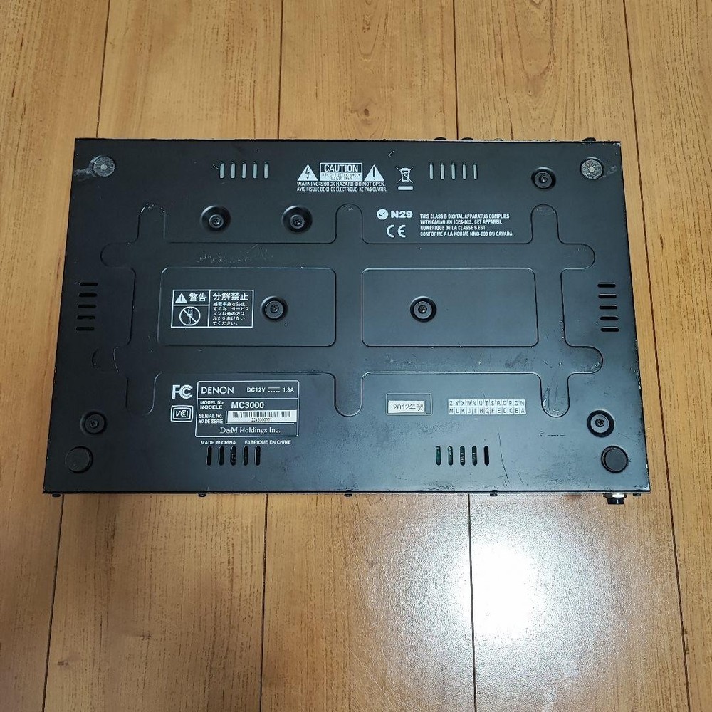 Junk DENON DJ MC3000 DJ Controller with Box and Power Cable