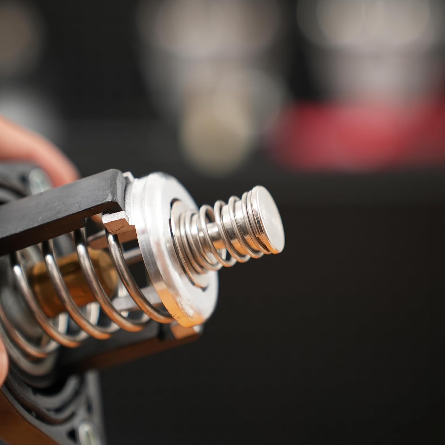 Engine Coolant Thermostat For 2014-2020 Chevy Silverado GMC Sierra 1500 12674639