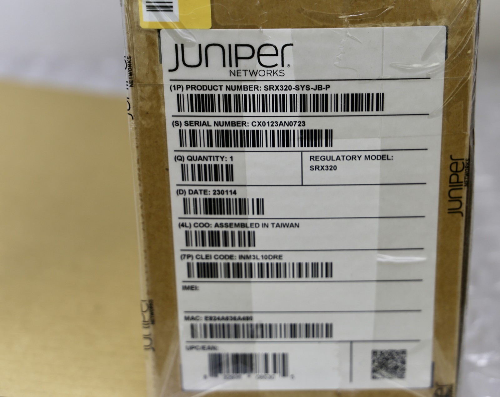 *NEW* JUNIPER SRX320-SYS-JB-P - Services Gateway / Security Appliance Router