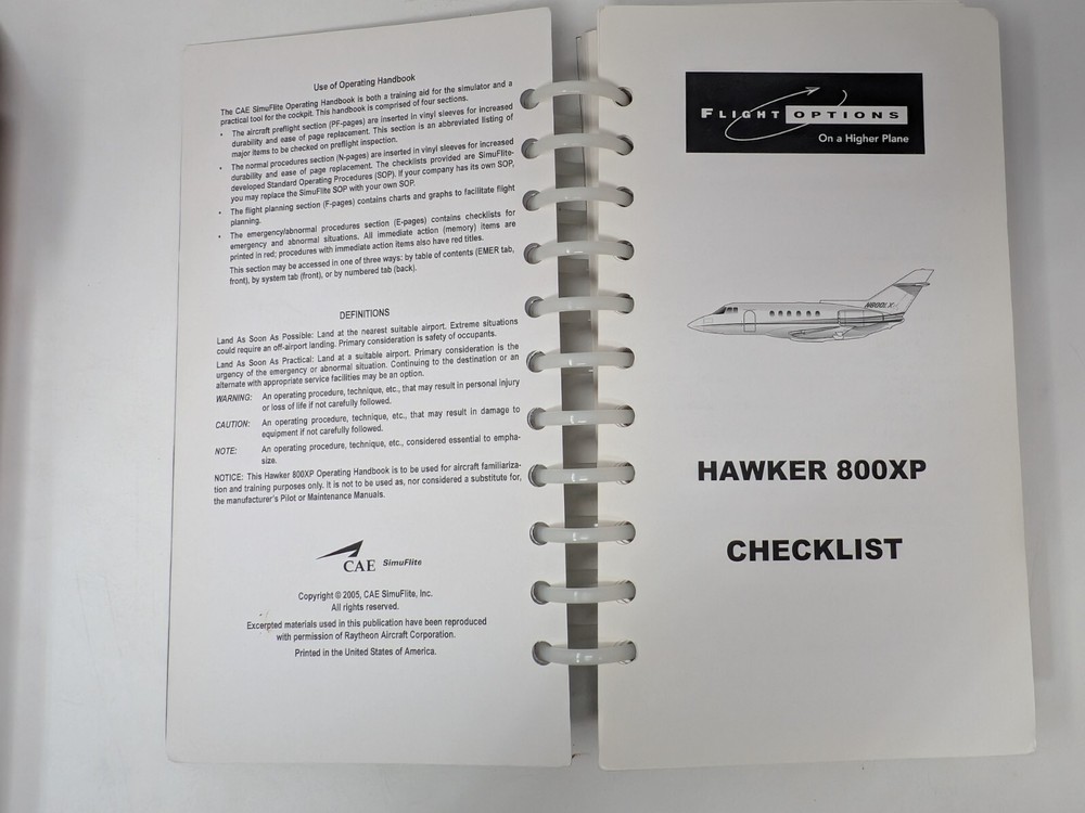 Hawker 800XP Operating Handbook: aviation reference CAE (A)