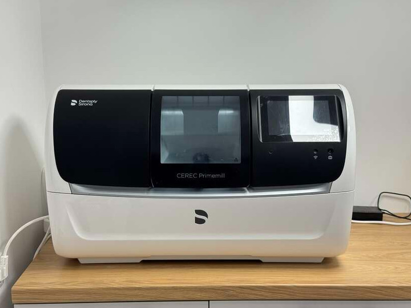 Sirona CEREC Primemill Dental Milling Unit - High-Precision, Excellent Condition