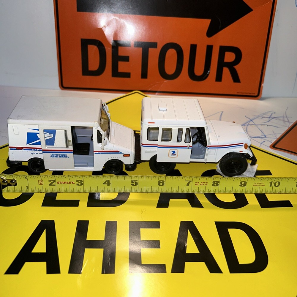 mail truck toy