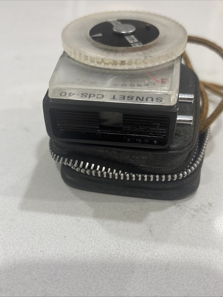 VINTAGE SUNSET EXPOSURE METER CDS-40 AND CASE